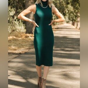 Hunter / Olive Green Ribbed Turtleneck Dress